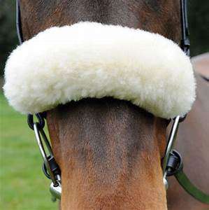 SHEEPSKIN NOSEBAND NATURAL